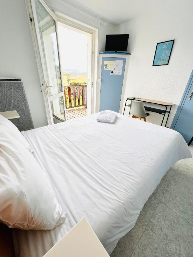 Hotel Rose Des Vents Baix Экстерьер фото